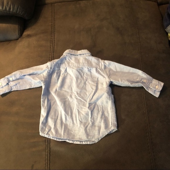 2 Collared Dress Shirts - Picture 4 of 10